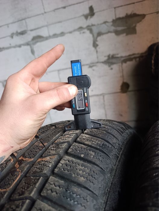 215 60 r16 шини резина зима Continental комплект 4шт