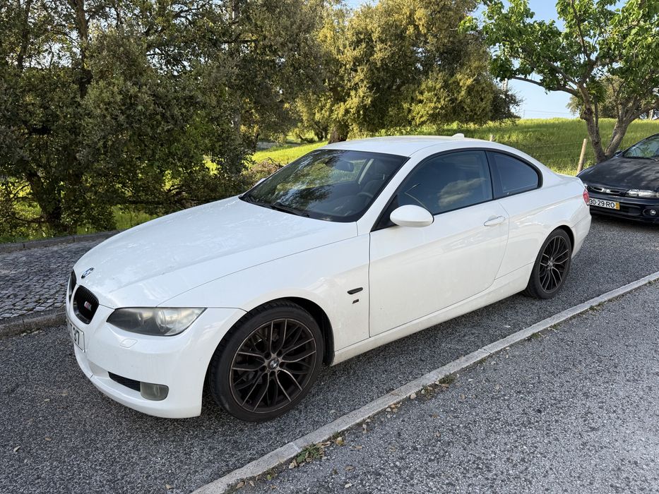 BMW 320 — fotografia 4