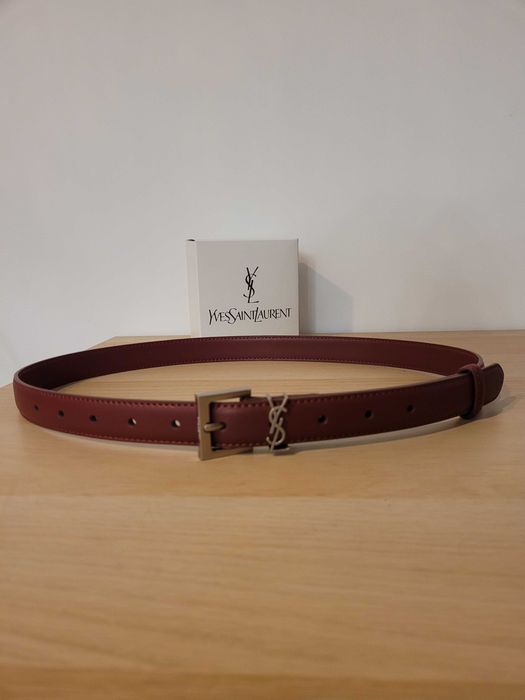 Bordowy damski skórzany pasek 105 cm srebna klamra