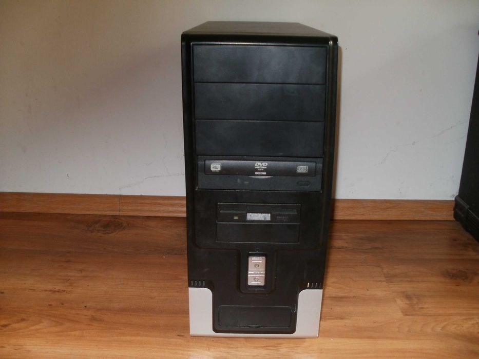 ASUS P5L VM 1394 Celeron 3,2 GHz komputer obudowa