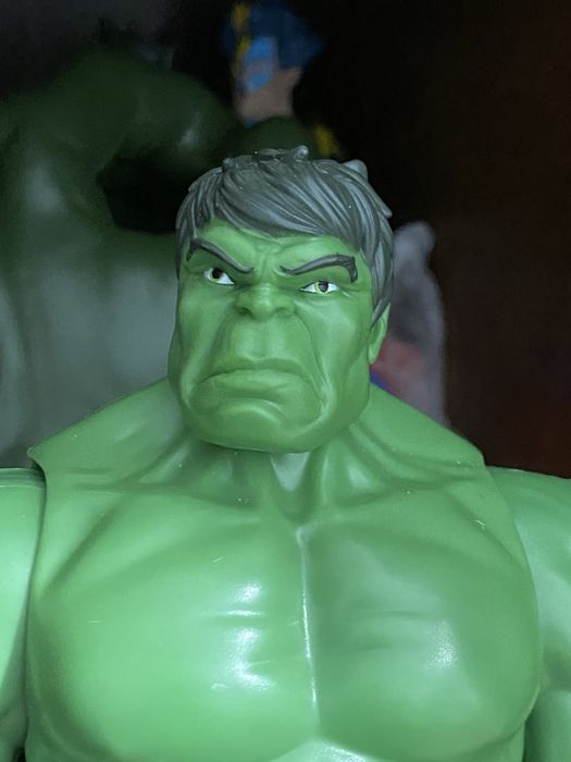 Фігурка Халк, 30 см Hasbro