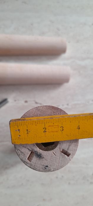 Nogi drewniane okrągłe