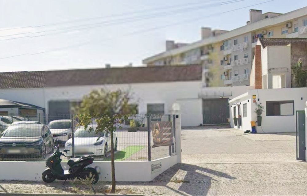 LOJA/ARMAZEM Bem Localizado - Centro Montijo