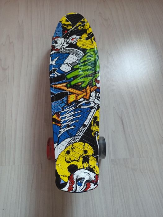 Deskorolka graffiti enero led nowa