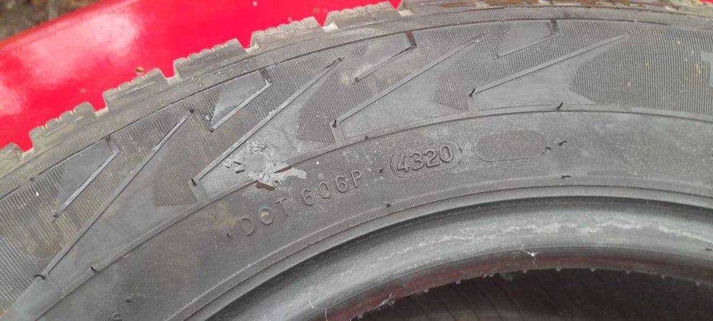 Зимова резина  Nokian.195/65/ R15. 2 колеса