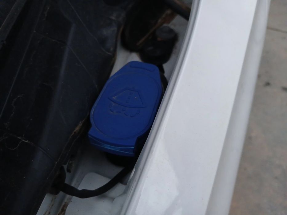 Reservatório / depósito água limpa vidros MERCEDES-BENZ Classe C Carri