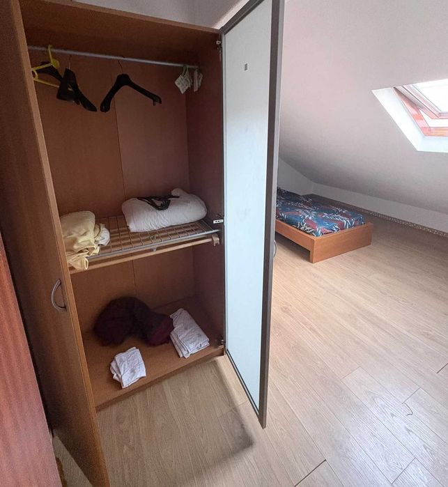 Quarto acolhedor, luminoso e mobilado na Encosta do Sol - Amadora