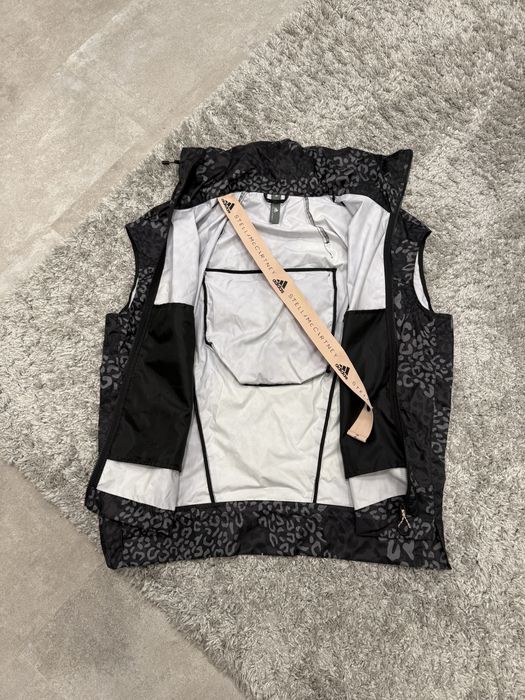 adidas by Stella McCartney Running Vest / Gilet Leopard Print FU0282