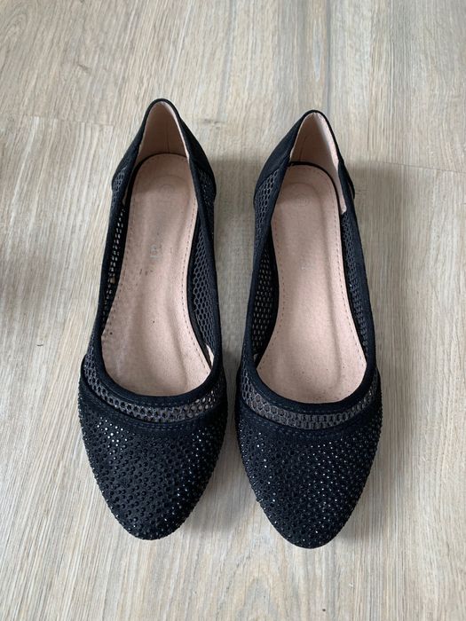Продам красиві балетки