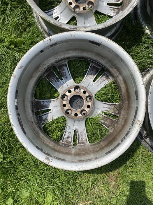 Оригінальні диски R17 Mercedes-Benz W204 5x112 ET47 A2044010402