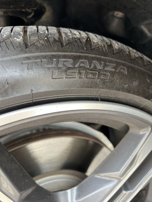 Продам 2 шини літо капсен