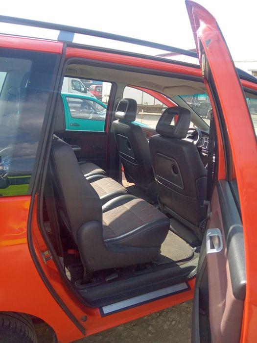 fordgalaxy 2004.