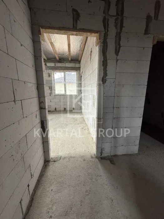 Новий будинок 105 м² з терасою та газом