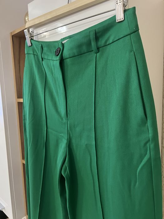 Брюки зелені 38 М розмір