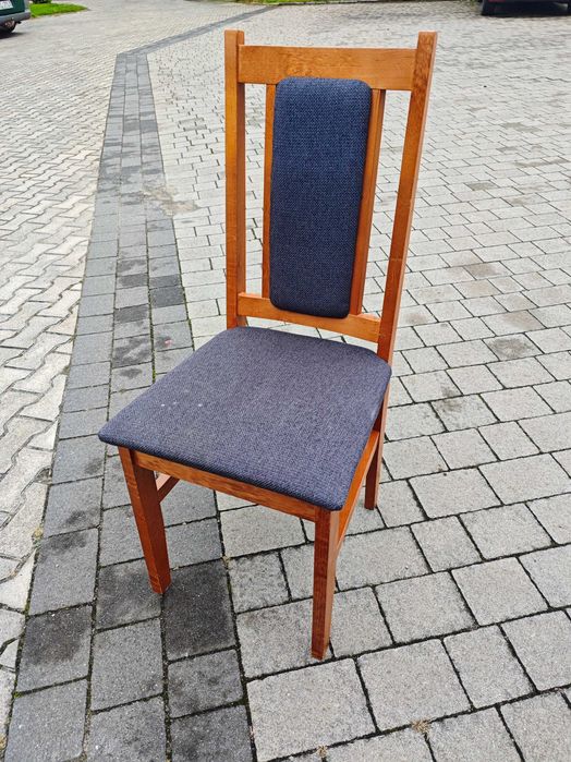 Stół rozkładany 160–230 cm + 6 krzeseł – komplet 350 zł