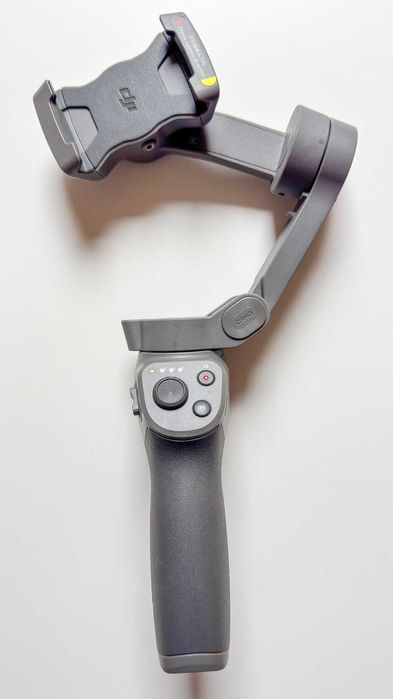 DJI Osmo Mobile 3 Combo