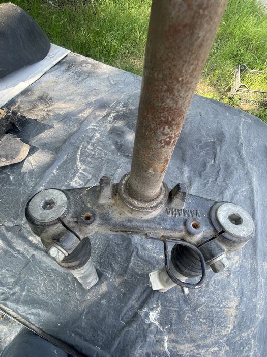 Продам вилку на мопед yamaha vino 4t sa26j