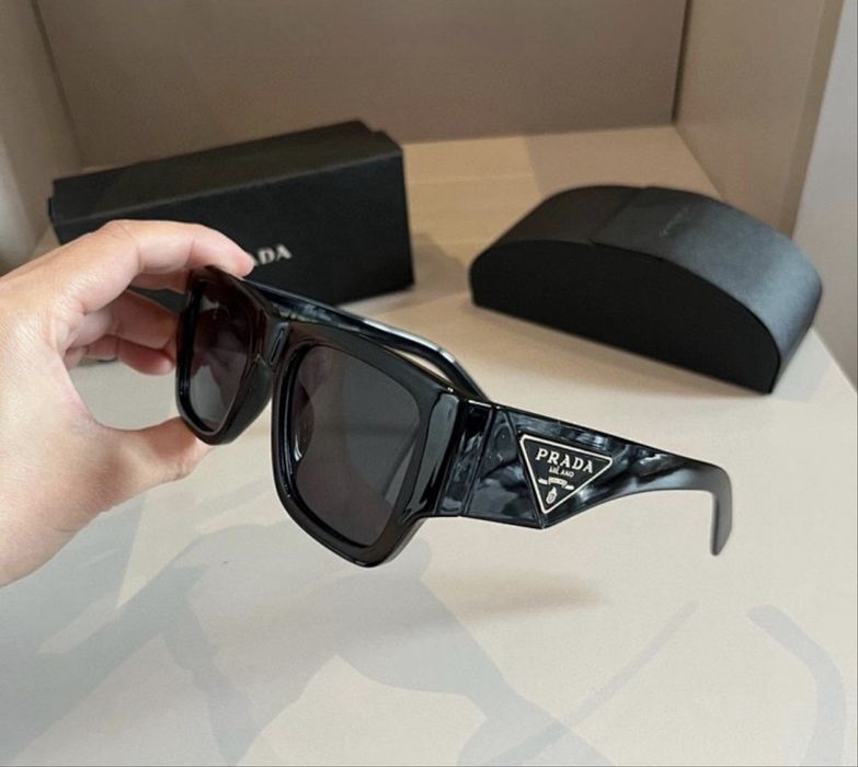 Moda verao oculos Prada
