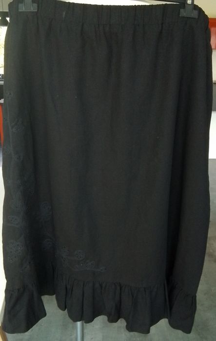 Czarna 100% lniana spódnica na gumce . Rozm. 22 /5XL/ 50.Pas 100 130cm