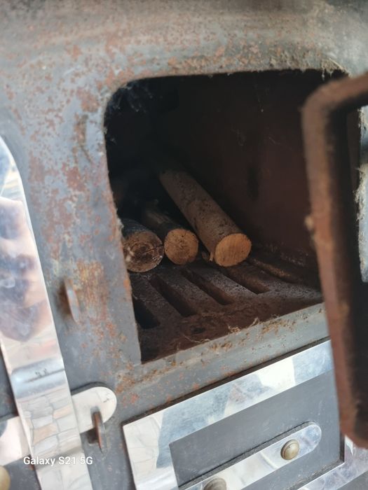Vendo forno a lenha