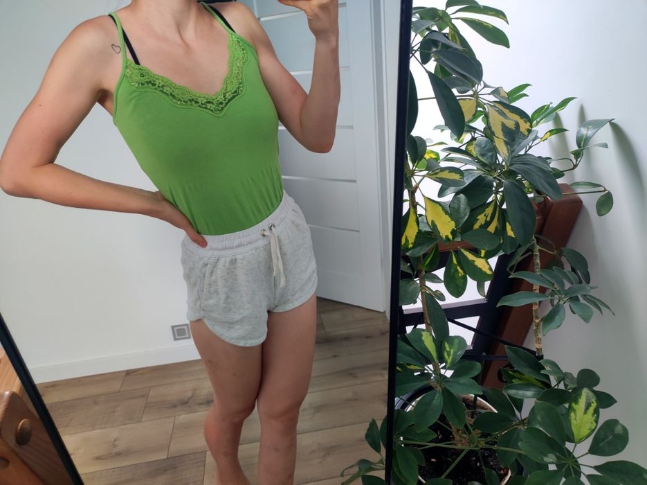 Crop top zielony bluzeczka
