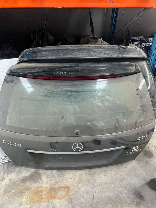 Tampa mala Mercedes-Benz W211 ano 2008