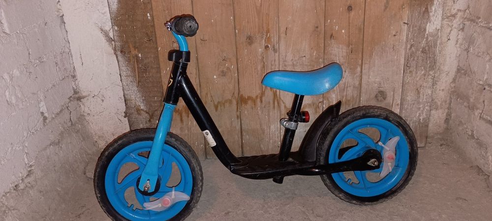 Sprzedam rowerek biegowy