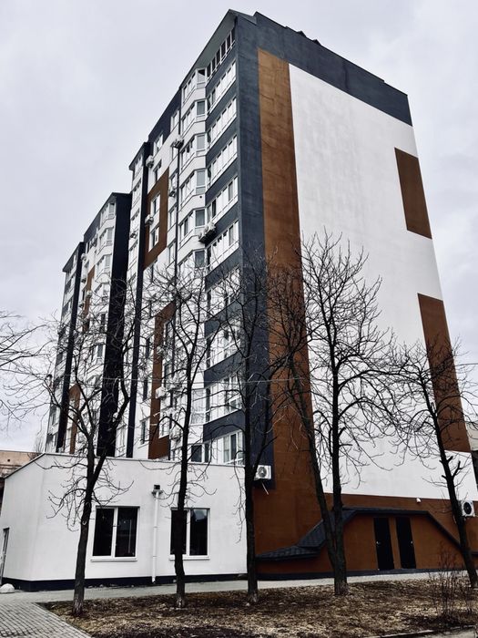 Центр! Видова 3 кімнатна квартира в новобудові  біля Любави