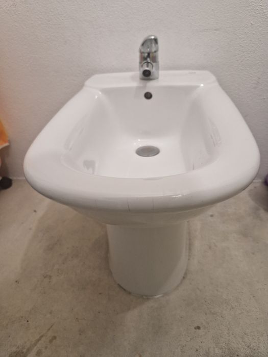 Bidé Roca com Torneira