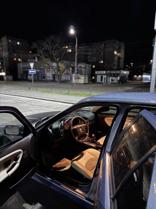 Продам BMW 3 series E36