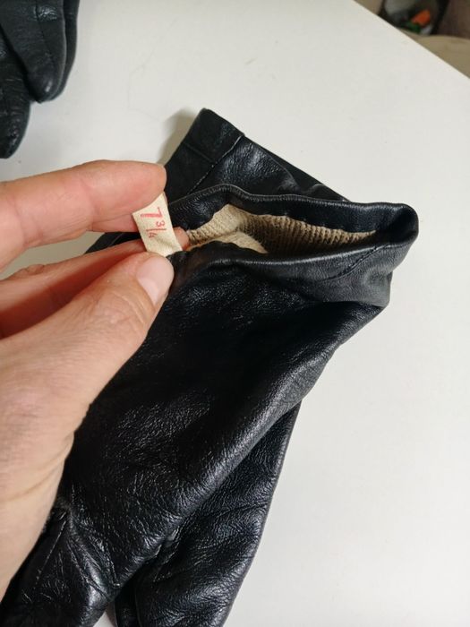 Продам шкіряні перчатки