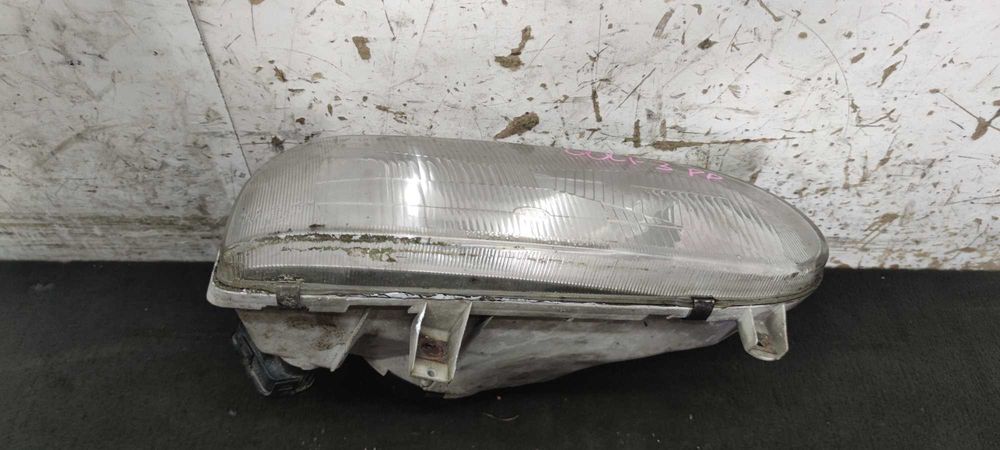 VW Volkswagen Golf III Lampa Reflektor Prawy Przód Prawy Przedni PP