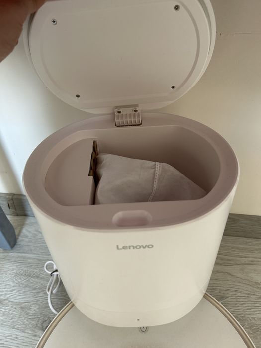 Robot sprzatajacy Lenovo t1s pro