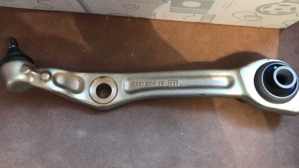 Оригінальні ричаги Mercedes Benz S Class A221330770780 A221330780780