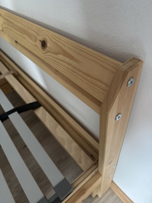 Drewniane łóżko IKEA 140×200 + 2 stelaże IKEA