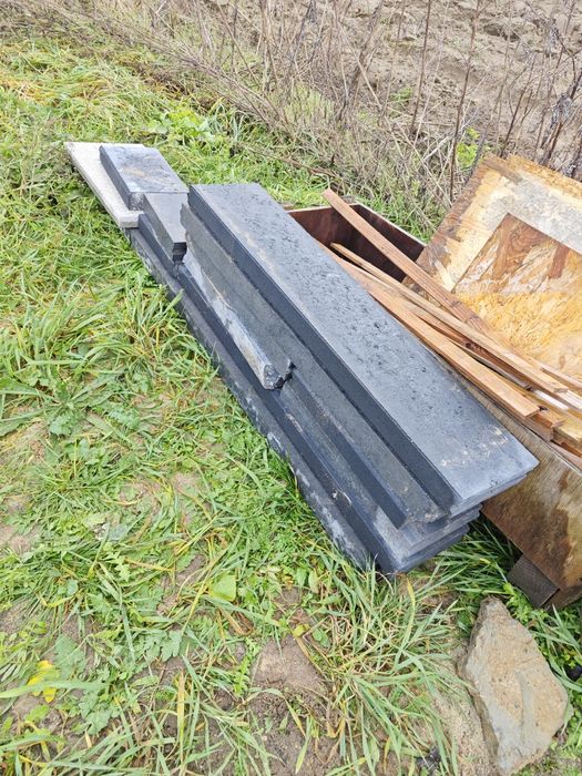 Oddam palety obrzeża pod kostkę