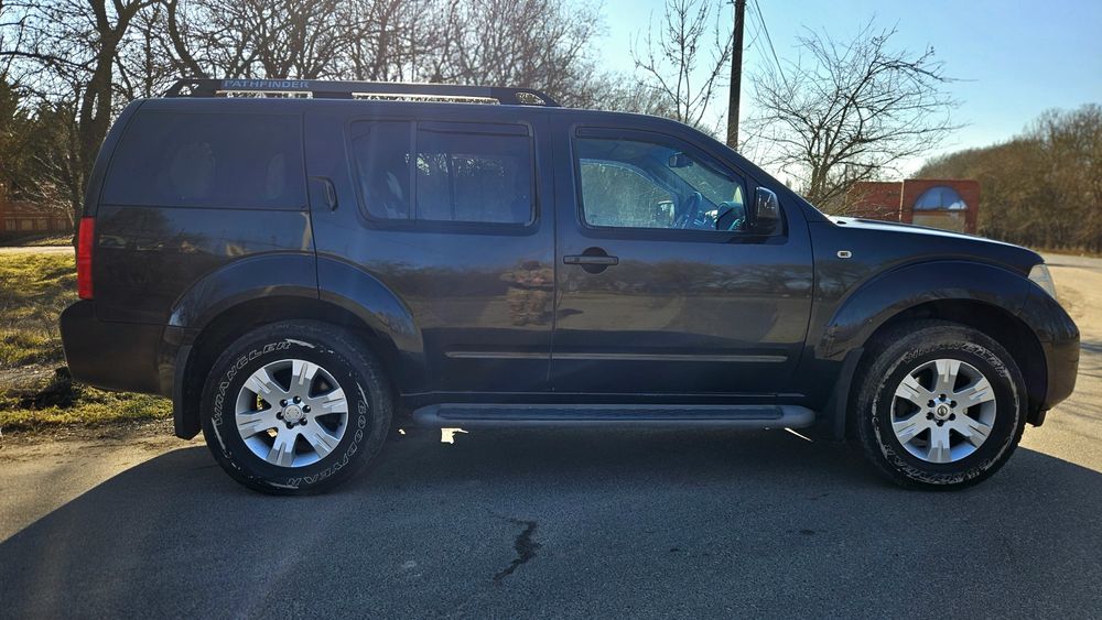 Nissan Pathfinder R51