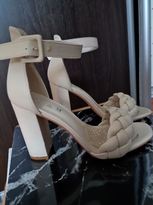 Босоніжки 38 розмір!