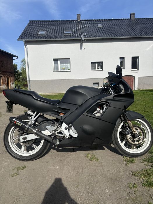 Honda cbr 600 f2