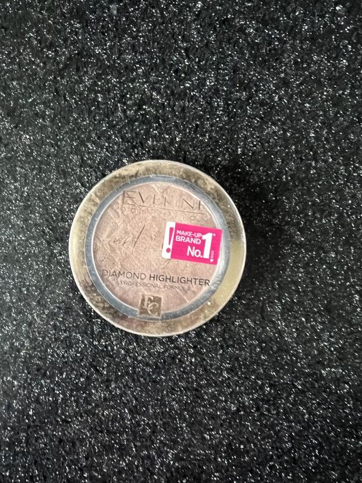 Eveline Feel the glov rozświetlacz do twarzy Beach Glow nr 02