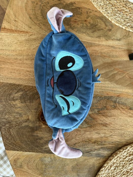 Piórnik Stitch jak nowy