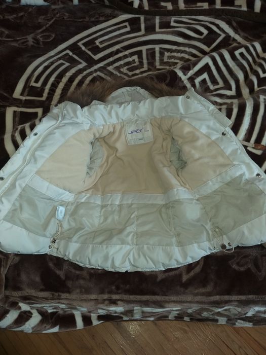 Дитячій одяг і взуття.