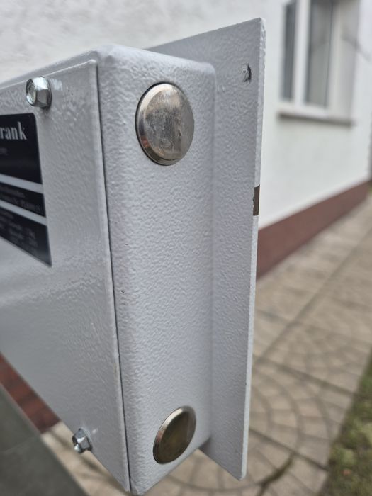 Kasa pancerna sejf na kosztowności Format Niemcy okazja!