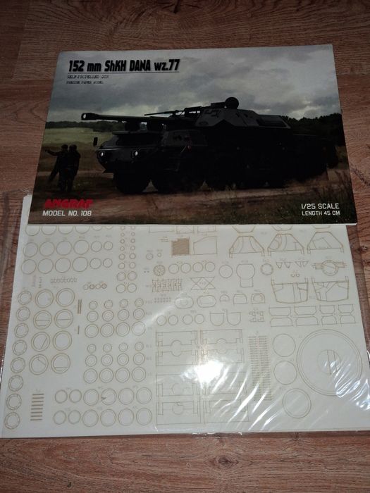 Model kartonowy Angraf