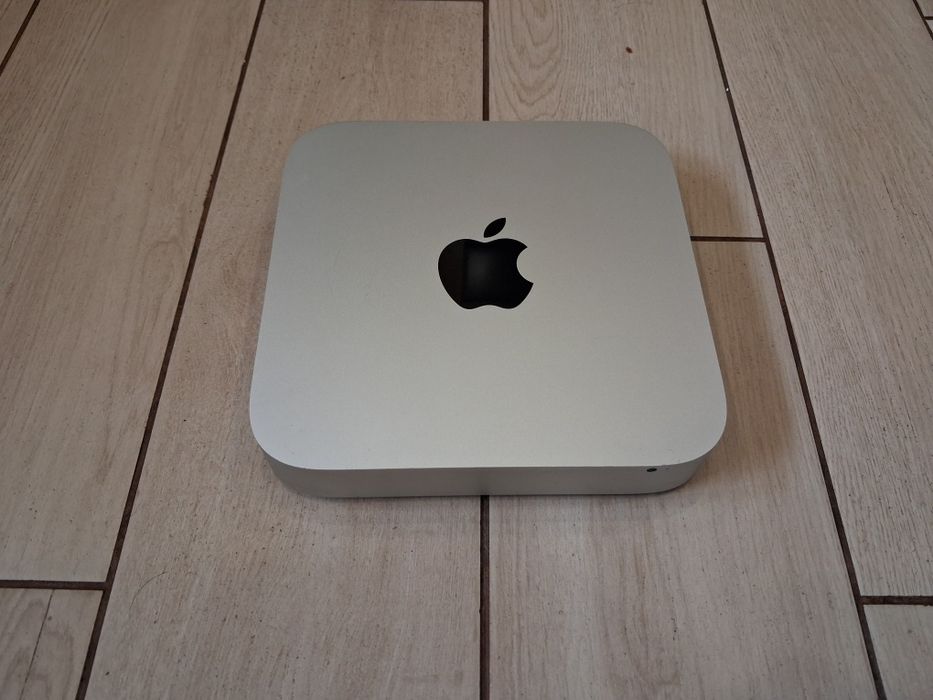 Mac mini A1347 16 gb ssd
