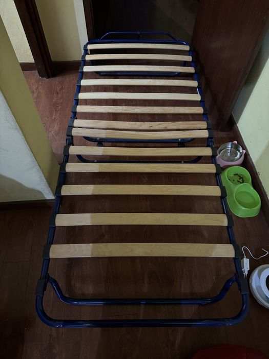 Cama articulada com colchão