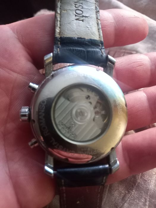 Годинник Romanson