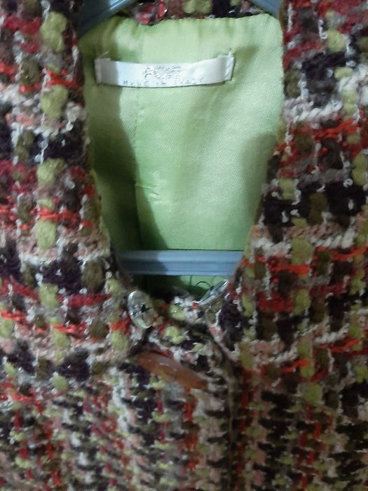 Casacos curtos em excelente estado