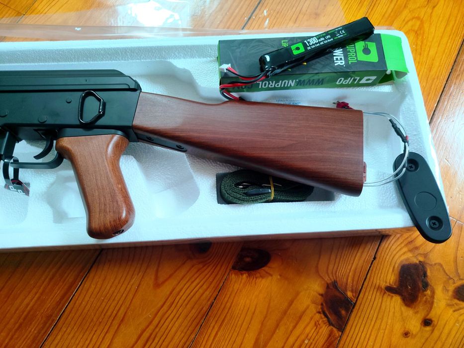 AK CYMA 522 G. II - airsoft Novo