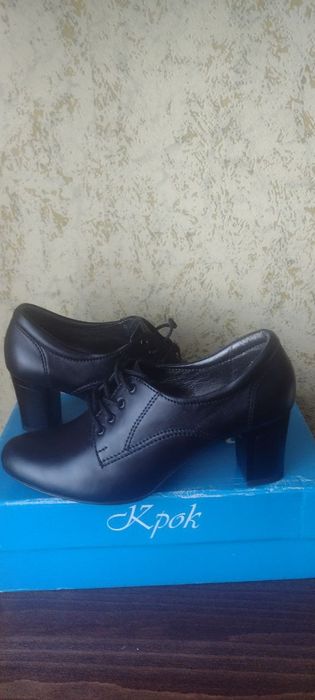 Туфли кожаные женские